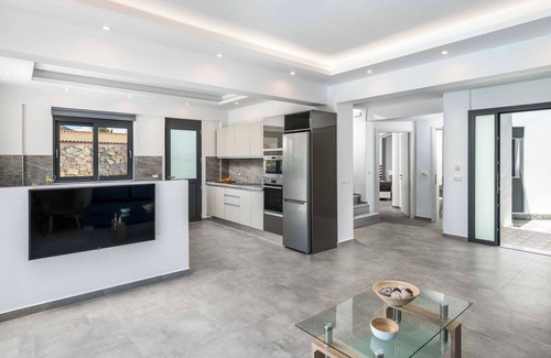 Lardos Villa | Villa Summer Dawn - Six Bedroom Villa, Sleeps 6