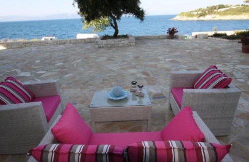 Gaios Villa | Villa Terra del Nonno with Sea Views & Pool