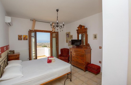 Vivlos House | Villa Victor