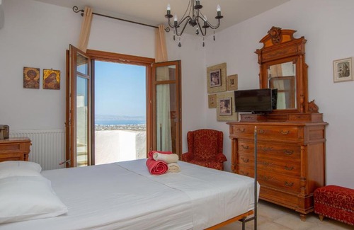 Vivlos House | Villa Victor