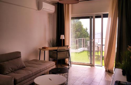 Poros Apartment | Villa Yolanda 3 - Apartment Leda - Luxury family apartment, sea view