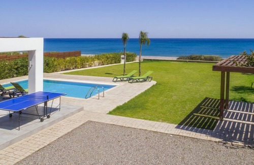 Lahania Villa | Villa Zinc - Three Bedroom Villa, Sleeps 7