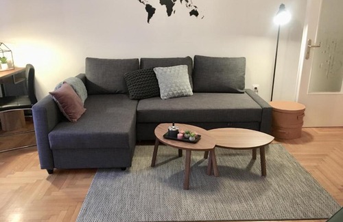 Exarhia Apartment | Vintage, Cosy And Quiet Apartment