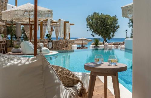 Agios Prokopios Hotel | Virtu Suites
