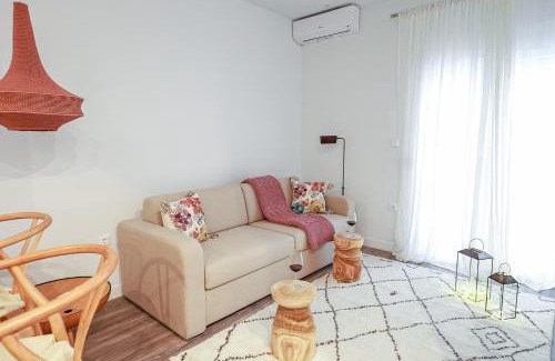 Piraeus Apartment | Votsala Deluxe & Modern Apartments in Piraeus