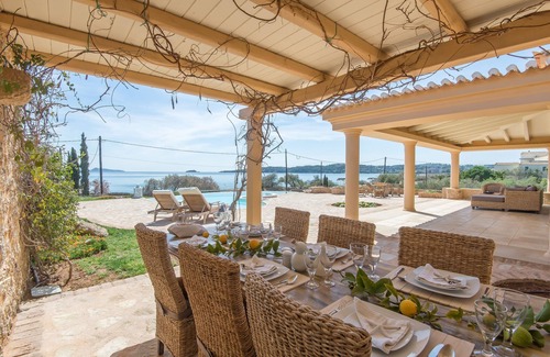 Ermionida Villa | WATERFRONT VILLA DIAMOND WITH DIRECT ACCESS TO THE BEACH & PRIVATE INFINITY POOL