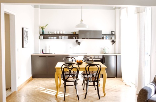 Monastiraki Apartment | we saw athens from 3a