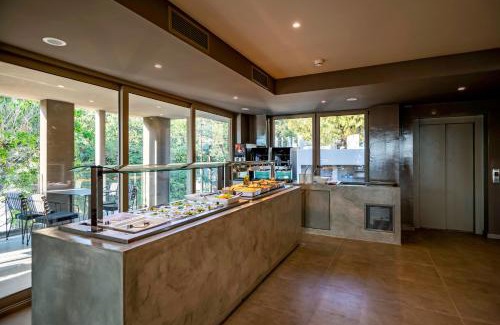 Pefkos Hotel | White Olive Premium Lindos