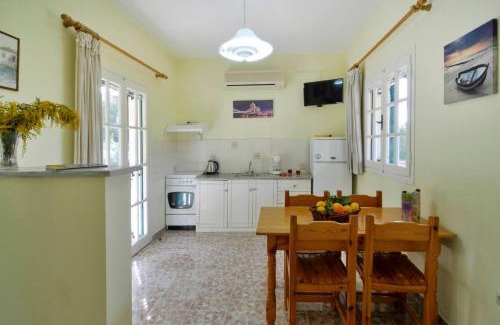 Termenades House | Yiannis Apartments Agios Georgios Pagoi Corfu
