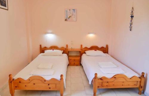 Termenades House | Yiannis Apartments Agios Georgios Pagoi Corfu