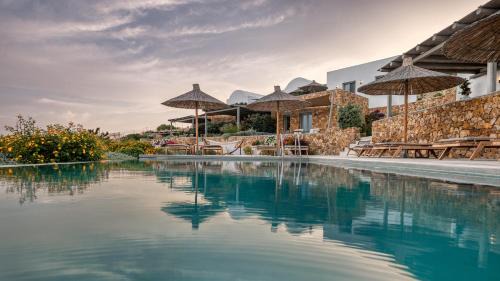 Anafi Hotel | YPSELI Anafi's hive