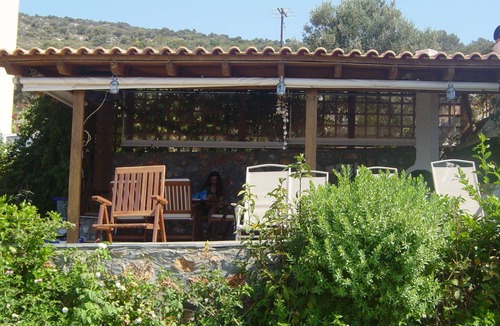 Karystos House | Άνετη διαμονή, μαγευτική θέα, υπέροχη παραλία!