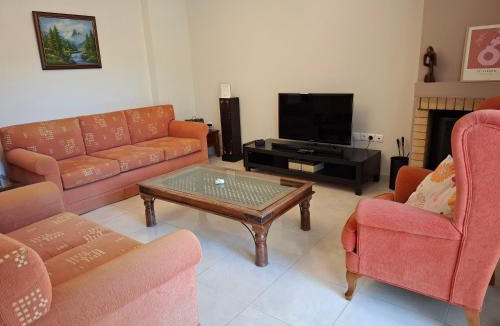 Korithion House | Αρχαία Κόρινθος Μεζονέτα
