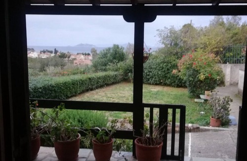 Melissopetra Cottage | Βίλα Φανης .nΗ απόλυτη ηρεμία. Απεριόριστη θέα θάλασσα βουνό.