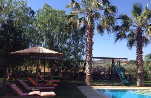Kilada Villa | Βιλλα με ιδιωτικη πισινα με θεα θαλασσα με μεγαλο κηπο σε αρχαιολογικους χωρους