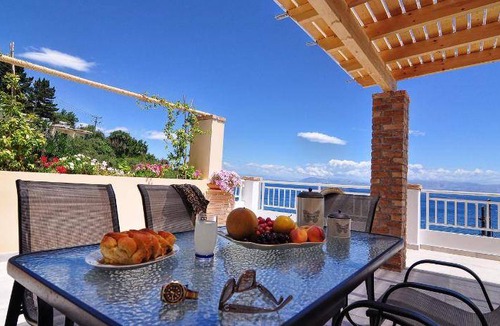 Dafnata Apartment | 100 m² Apartment ∙ 2 bedrooms ∙ 5 guests