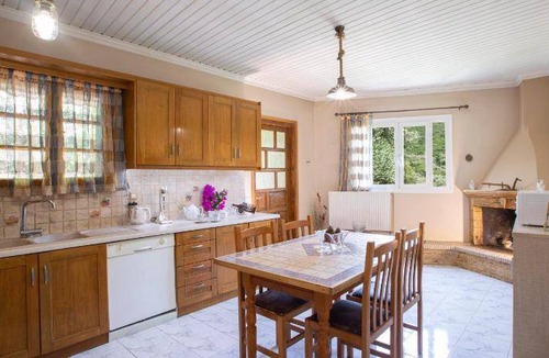 Sivota Apartment | 100 m² Apartment ∙ 3 bedrooms ∙ 7 guests