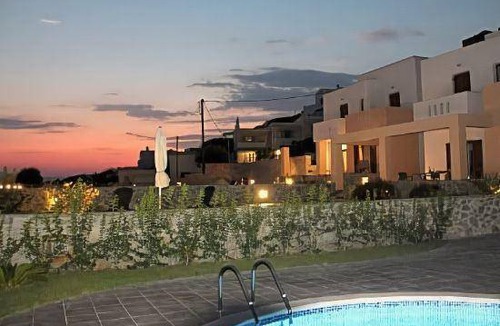 Maragas Hotel | 100 m² Hotel ∙ 20 guests