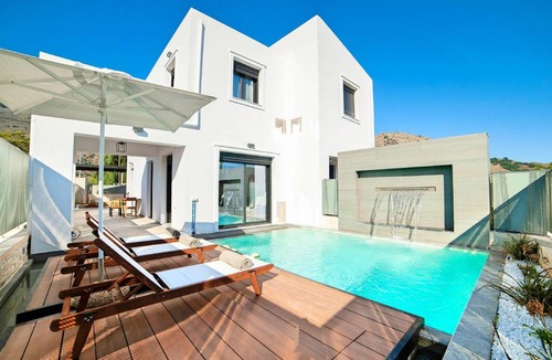 Kavallos House | 100 m² House ∙ 2 bedrooms ∙ 6 guests