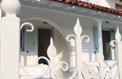Milos House | 100 m² House ∙ 2 bedrooms ∙ 5 guests