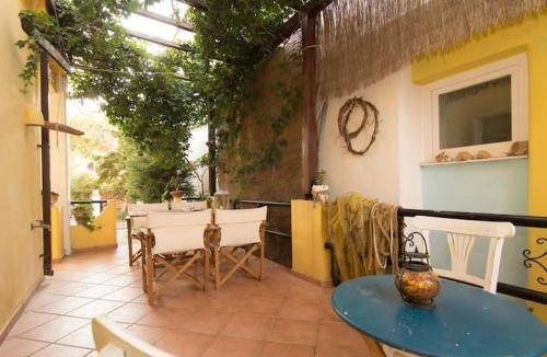 Mirina House | 100 m² House ∙ 2 bedrooms ∙ 4 guests