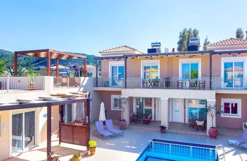 Nopigia Resort | 100 m² Resort ∙ 3 bedrooms ∙ 6 guests