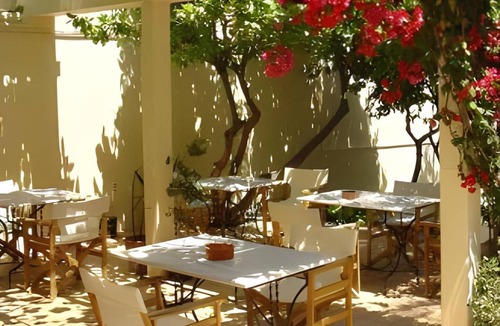 Stalos Apartment | 100 m² Serviced apartment ∙ 127 guests