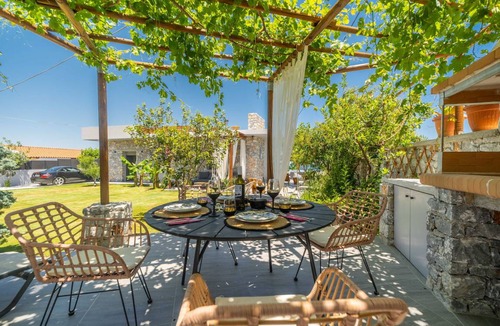Kastellos Villa | 100 m² Villa ∙ 2 bedrooms ∙ 6 guests