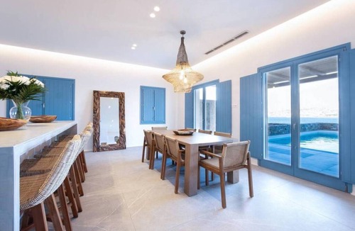 Kanalia Villa | 1000 m² Villa ∙ 8 bedrooms ∙ 16 guests