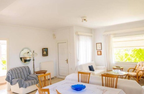 Nea Playia House | 105 m² House ∙ 3 bedrooms ∙ 7 guests