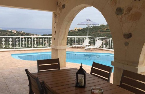Stalos Villa | 108 m² Villa ∙ 3 bedrooms ∙ 7 guests