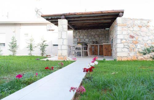 Perivolia Apartment | 110 m² Apartment ∙ 2 bedrooms ∙ 6 guests