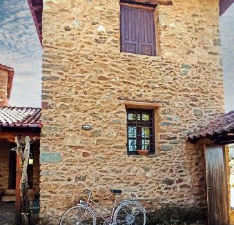 Lithia House | 110 m² House ∙ 2 bedrooms ∙ 6 guests