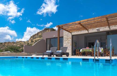Frangokastellon Resort | 110 m² Resort ∙ 3 bedrooms ∙ 6 guests