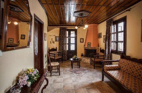 Argyroupoli Villa | 110 m² Villa ∙ 2 bedrooms ∙ 6 guests