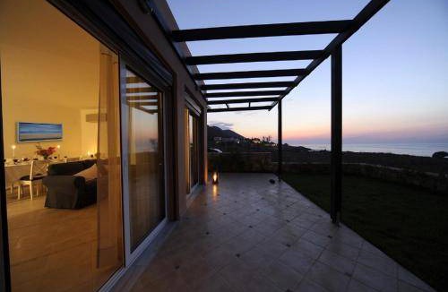 Panormos Villa | 112 m² Villa ∙ 3 bedrooms ∙ 7 guests