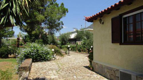 Paralia Vergas House | 113 m² House ∙ 4 bedrooms ∙ 8 guests