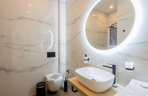 Athens Apartment | 115 m² Apartment ∙ 3 bedrooms ∙ 7 guests