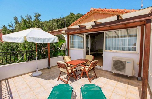 Katavolos Apartment | 115 m² Apartment ∙ 2 bedrooms ∙ 4 guests