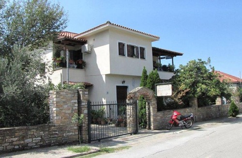 Milina House | 115 m² House ∙ 3 bedrooms ∙ 8 guests