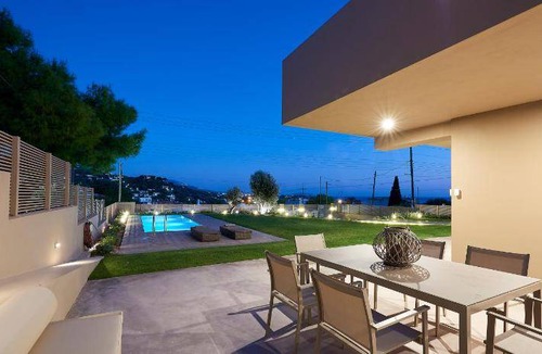 Kropia Apartment | 120 m² Apartment ∙ 3 bedrooms ∙ 5 guests