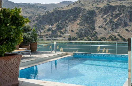 Kavallos House | 120 m² House ∙ 2 bedrooms ∙ 6 guests
