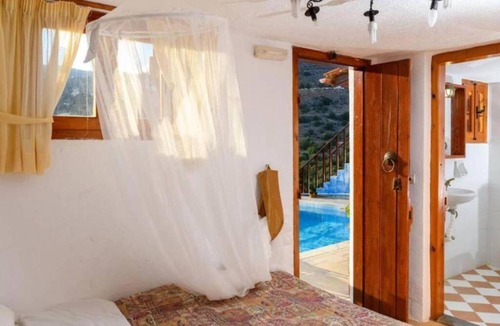 Mavrikiano House | 120 m² House ∙ 3 bedrooms ∙ 6 guests