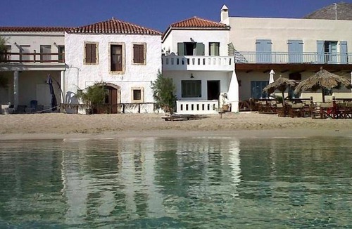 Diakofti House | 120 m² House ∙ 3 bedrooms ∙ 8 guests