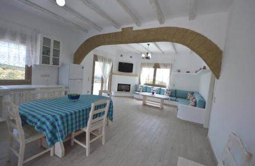 Psinthos House | 120 m² House ∙ 3 bedrooms ∙ 9 guests