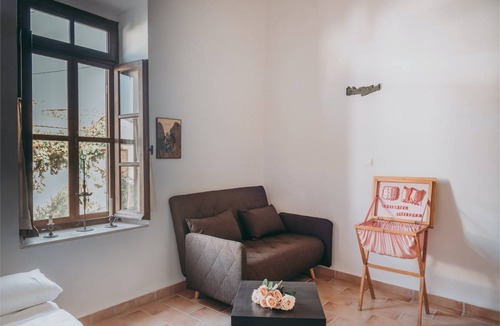Roustika House | 120 m² House ∙ 3 bedrooms ∙ 6 guests