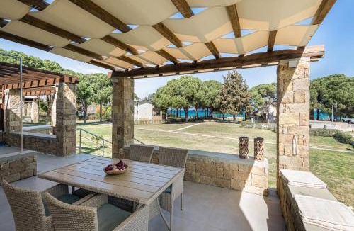 Pefkochori House | 120 m² House ∙ 3 bedrooms ∙ 5 guests