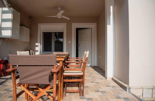 Agria House | 120 m² House ∙ 3 bedrooms ∙ 12 guests