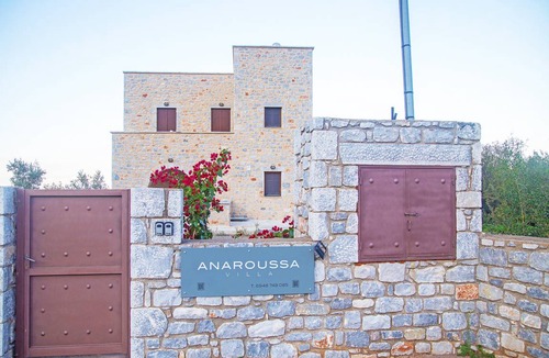 Omales House | 120 m² House ∙ 3 bedrooms ∙ 8 guests