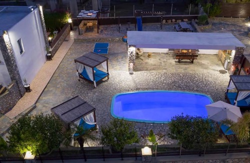 Lardos House | 120 m² House ∙ 4 bedrooms ∙ 8 guests